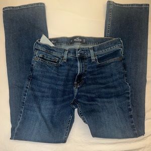 Blue boot Hollister jeans!